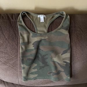 Camo crop tank top